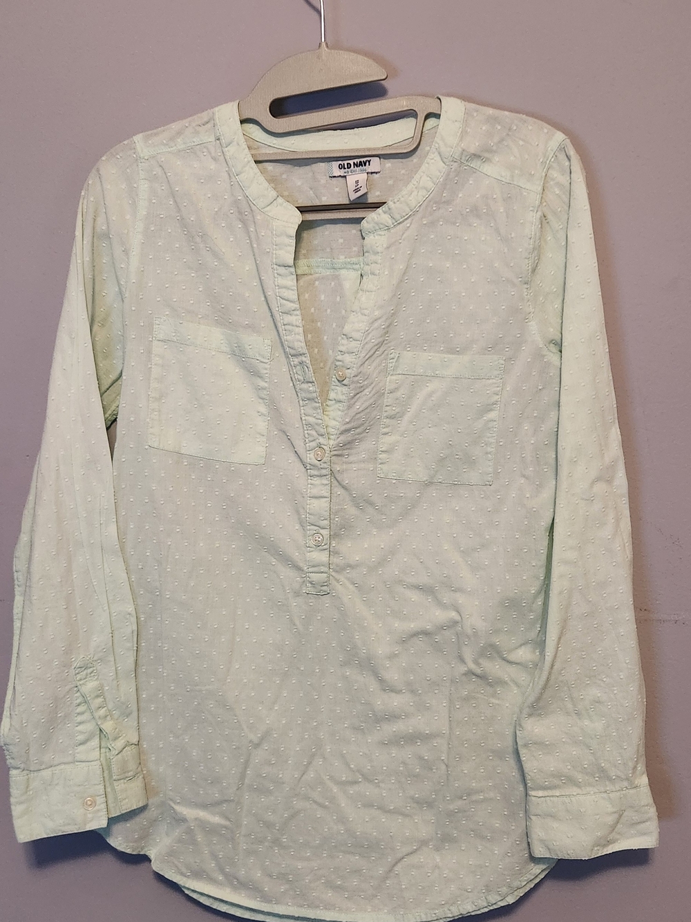 Old Navy Mint Green Dot-Textured Henley Top